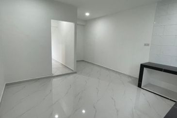 Corner Lot @ Taman Bertuah Satu, Kluang