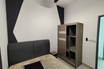 Meridin Bayvue Apartment