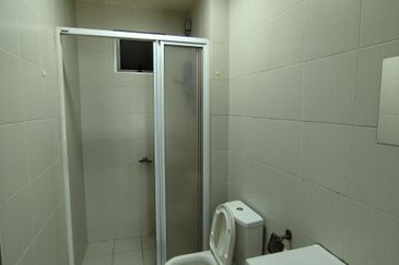 Meridin Bayvue Apartment