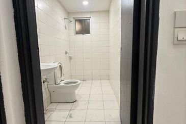 Dedaun Hijau (Greenfield Regency)