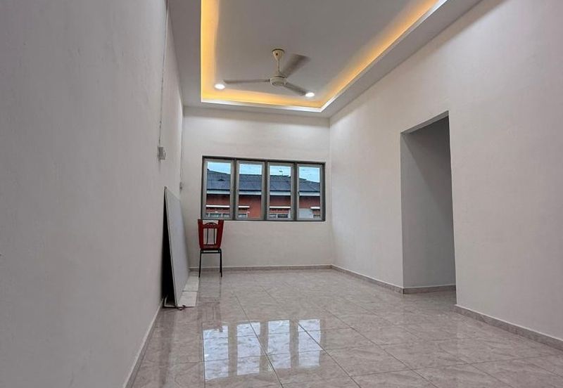 Taman Pulai Utama Flat