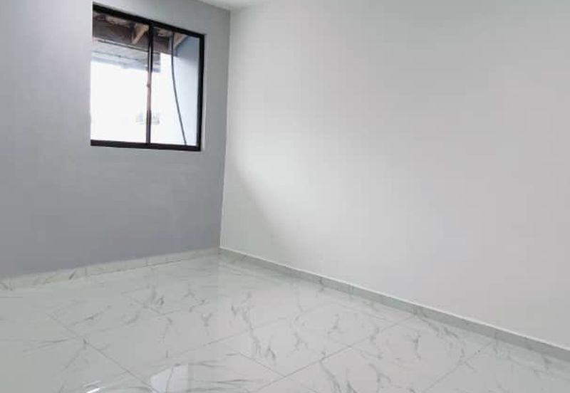 Fully Renovated @ Jalan Sri Makmur, Taman Sri Makmur