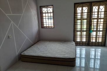 Menglembu Impiana Adril, Menglembu, Ipoh, Perak