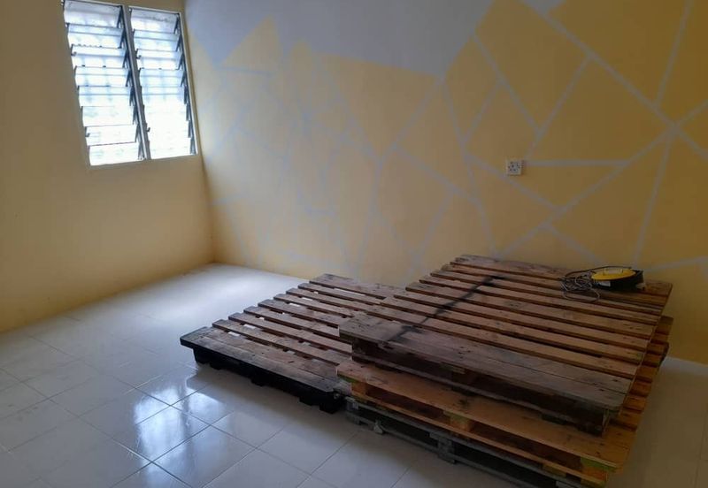 Menglembu Impiana Adril, Menglembu, Ipoh, Perak