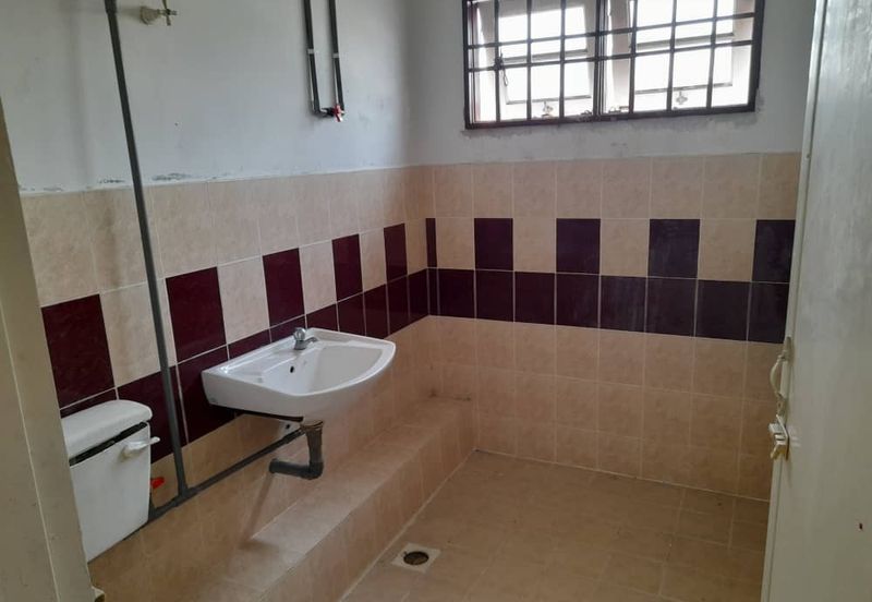 Menglembu Impiana Adril, Menglembu, Ipoh, Perak