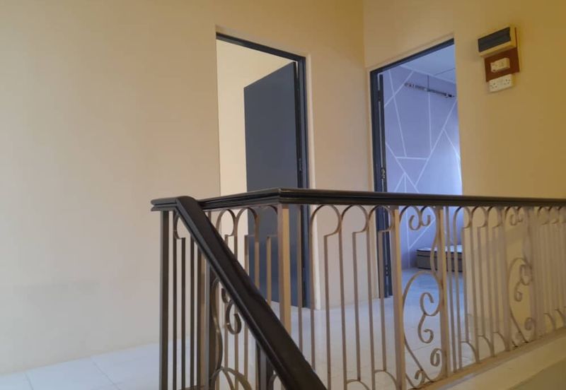 Menglembu Impiana Adril, Menglembu, Ipoh, Perak