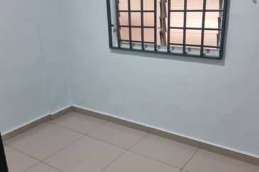 Pangsapuri Jasa, Mutiara Rini