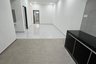 Fully Renovated @ Jalan Pulai Mesra 14, Kangkar Pulai