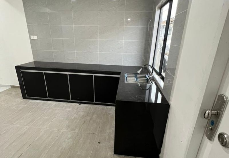 Fully Renovated @ Jalan Pulai Mesra 14, Kangkar Pulai