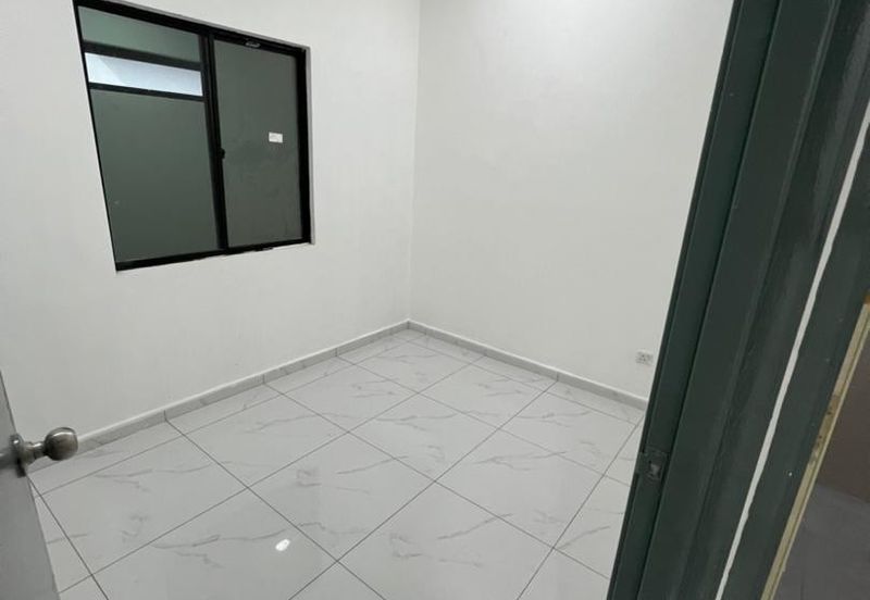 Fully Renovated @ Jalan Pulai Mesra 14, Kangkar Pulai