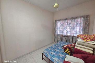 Fully Renovated @ Jalan Sri Putri, Taman Putri Kulai