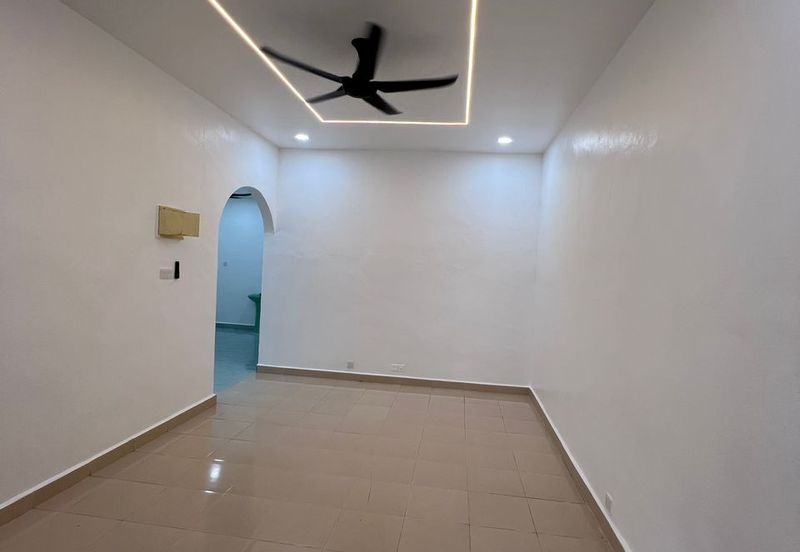 Unblock View @ Jalan Ronggeng, Taman Nesa Skudai 