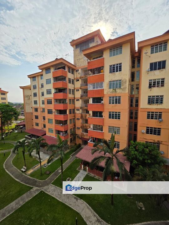 Villa Bestari Apartment, Taman Nusa Bestari , Johor, Skudai
