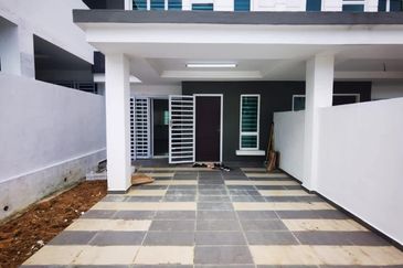 Jalan Mutiara, Taman Mutiara Jaya, Skudai