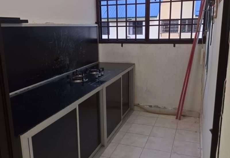 Flat Taman Plentong Utama