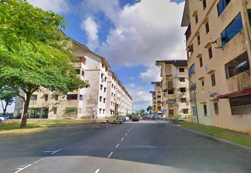 Flat Taman Plentong Utama