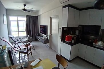 Midas Perling Apartment
