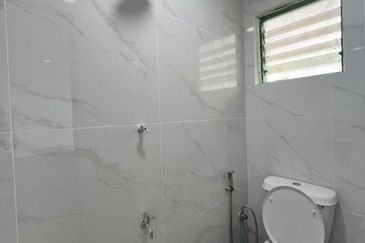 Taman Pulai Utama Flat