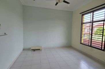 Jalan Pulai Indah, Taman Pulai Indah