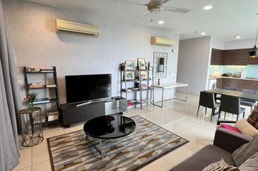 Somerset Puteri Harbour