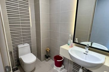 Somerset Puteri Harbour