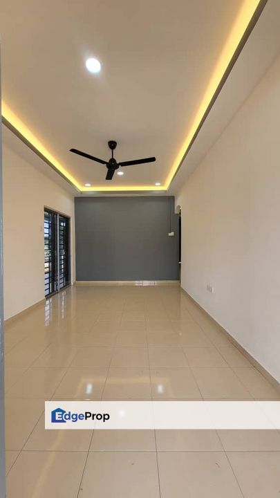 Corner Lot @ Jalan Seri Impian, Bandar Seri Impian, Kluang, Johor, Kluang