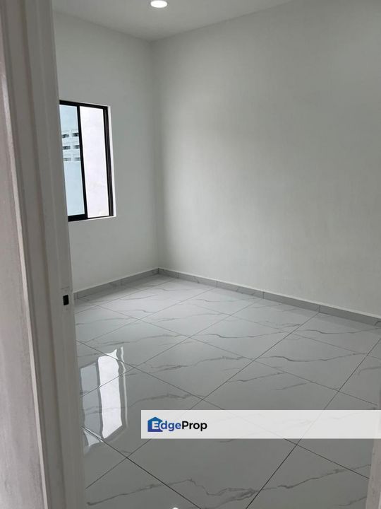 Jalan Bunga Dahlia, Taman Aman Senai, Johor, Senai