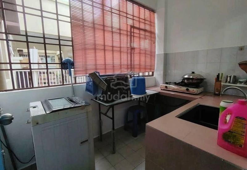 Sri Kenari Apartment