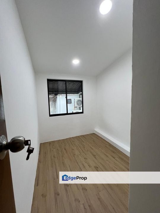 Unblock View @ Jalan Teratai, Taman Johor Jaya, Johor, Johor Bahru