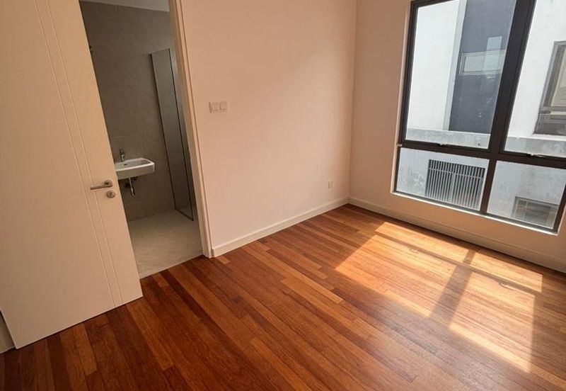 Broadleaf Residences, Hometree