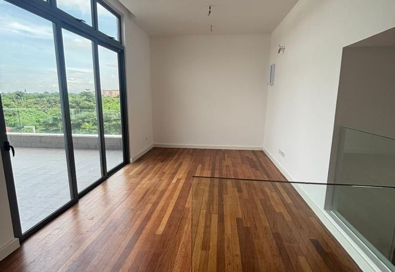 Broadleaf Residences, Hometree