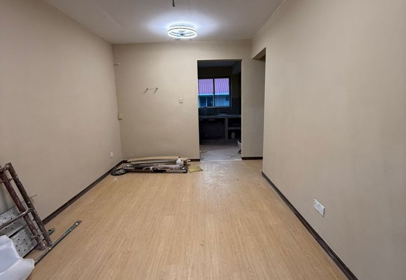 Flat Taman Plentong Utama