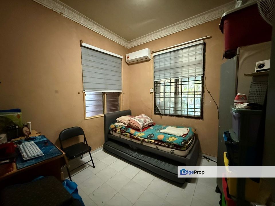 Jalan Indah, Taman Bukit Indah, Iskandar Puteri, Johor, 