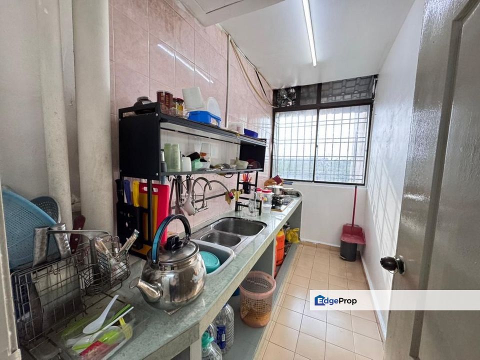 Desa Skudai Apartment, Taman Desa Skudai, Johor, Skudai