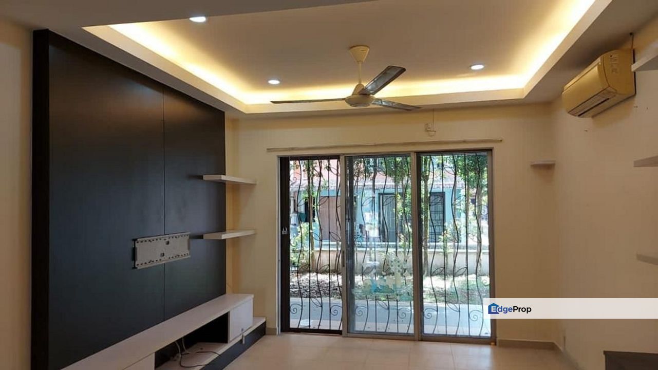 Corner Lot @ Villa Ros Tampoi Indah 2, Skudai, Johor, Tampoi