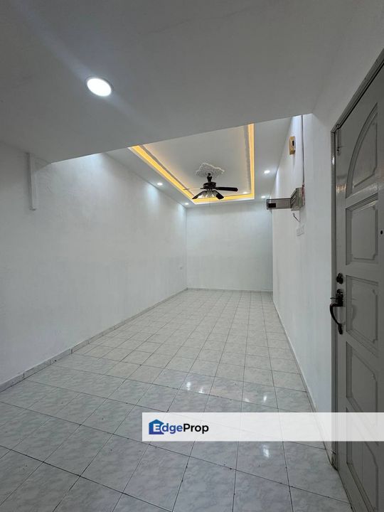 Jalan Santalia , Taman Flora Heights, Pasir Gudang, Johor, Pasir Gudang