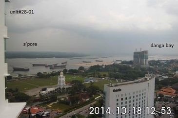 Golden Sands Seaview Residence