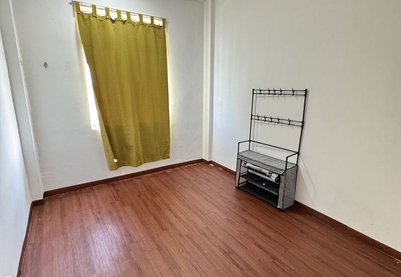 Ria 1 Apartment, Taman Megah Ria