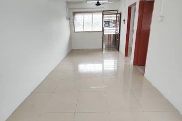 Flat Taman Ungku Tun Aminah