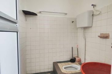 Flat Taman Ungku Tun Aminah