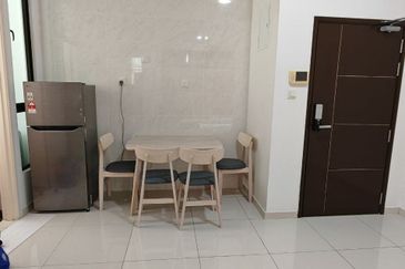 D'Summit Residences @ Kempas Utama