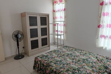 D'Summit Residences @ Kempas Utama