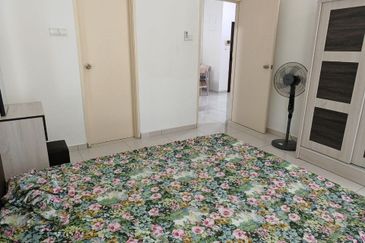 D'Summit Residences @ Kempas Utama