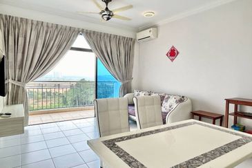 Seri Austin Luxury Apartment