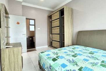 Seri Austin Luxury Apartment