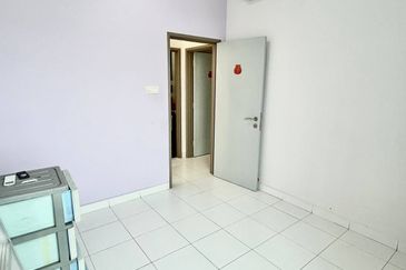 Seri Austin Luxury Apartment