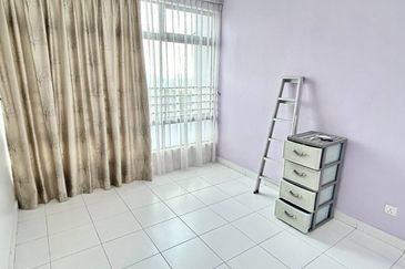 Seri Austin Luxury Apartment