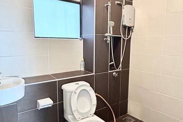 Seri Austin Luxury Apartment