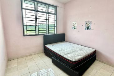 Indah Court Apartment