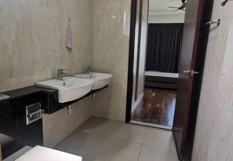 Paragon Suites @ CIQ